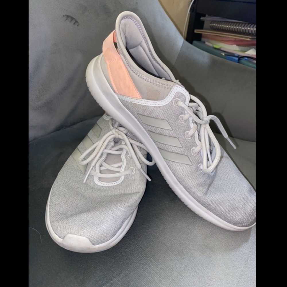 Adidas SZ 8, Light Grey with Light Pink Shoes